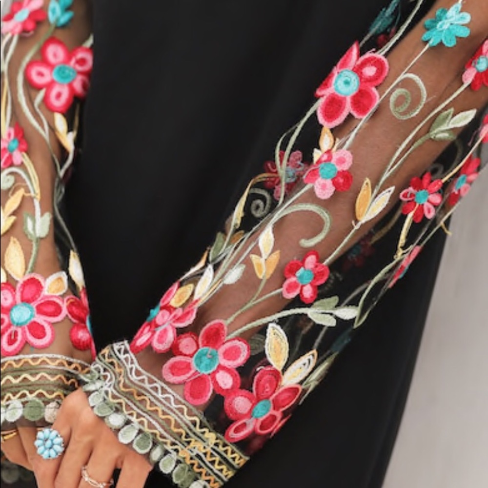 5⭐️⭐️ 1 LEFT BOHO Floral Embroidered  Dress L - Picture 5 of 6
